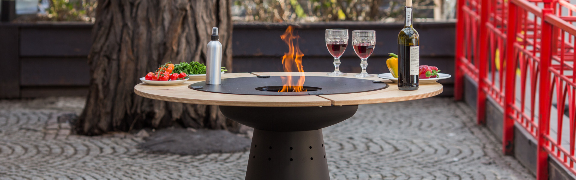 UNO TABLE: стол-совершенство для садового барбекю